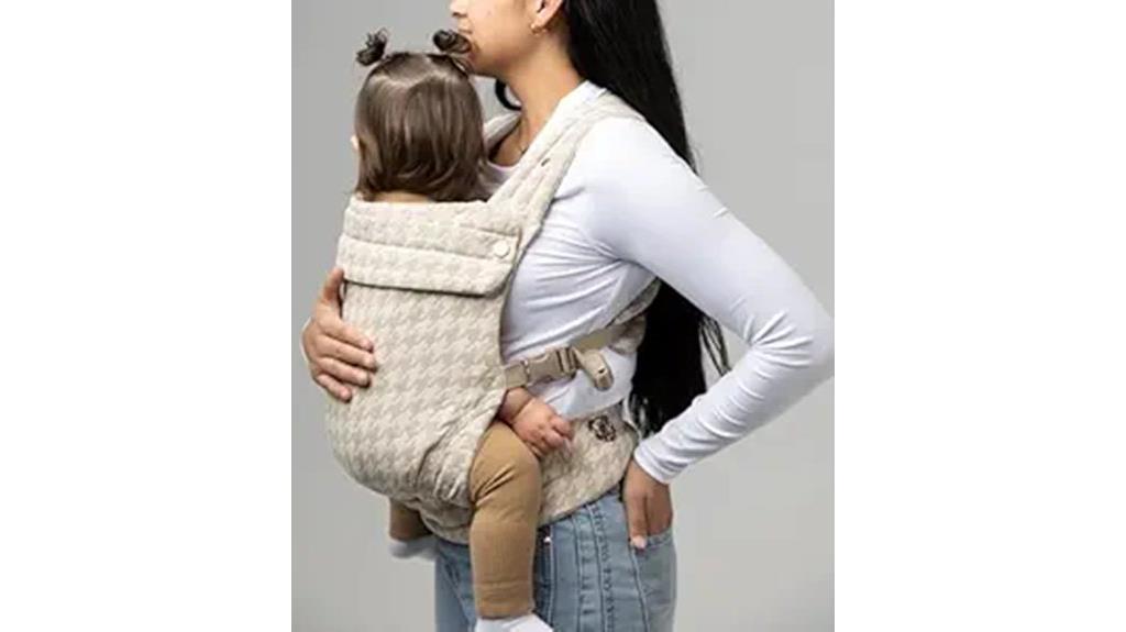 ergonomic baby carrier