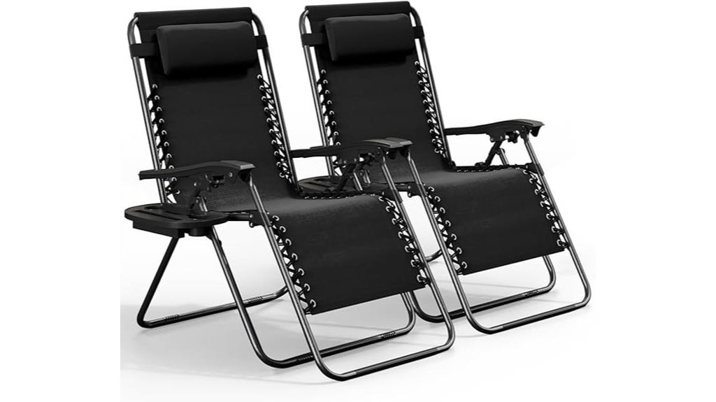 outdoor lounge chairs with pillows