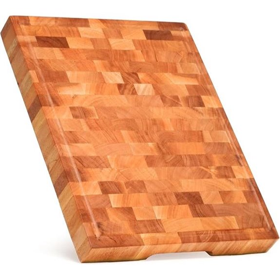 Shumarumu Mahogany Cutting Board with Juice Groove